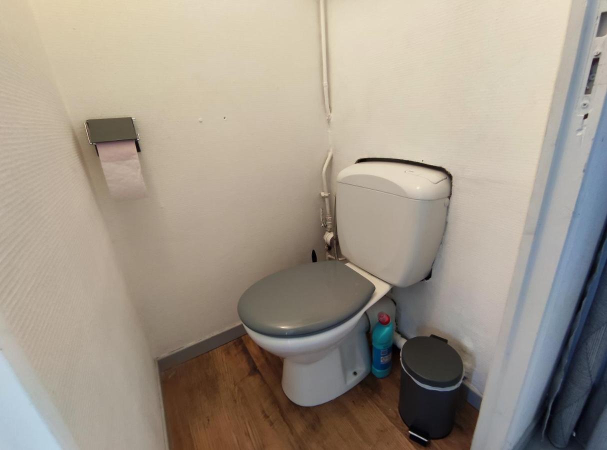 Appartement Joli petit T2 terrasse proche du phare à Calais Extérieur photo